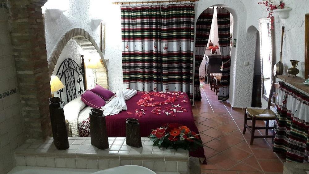 Cuevas Pedro Antonio De Alarcon Apartment Guadix Exterior foto