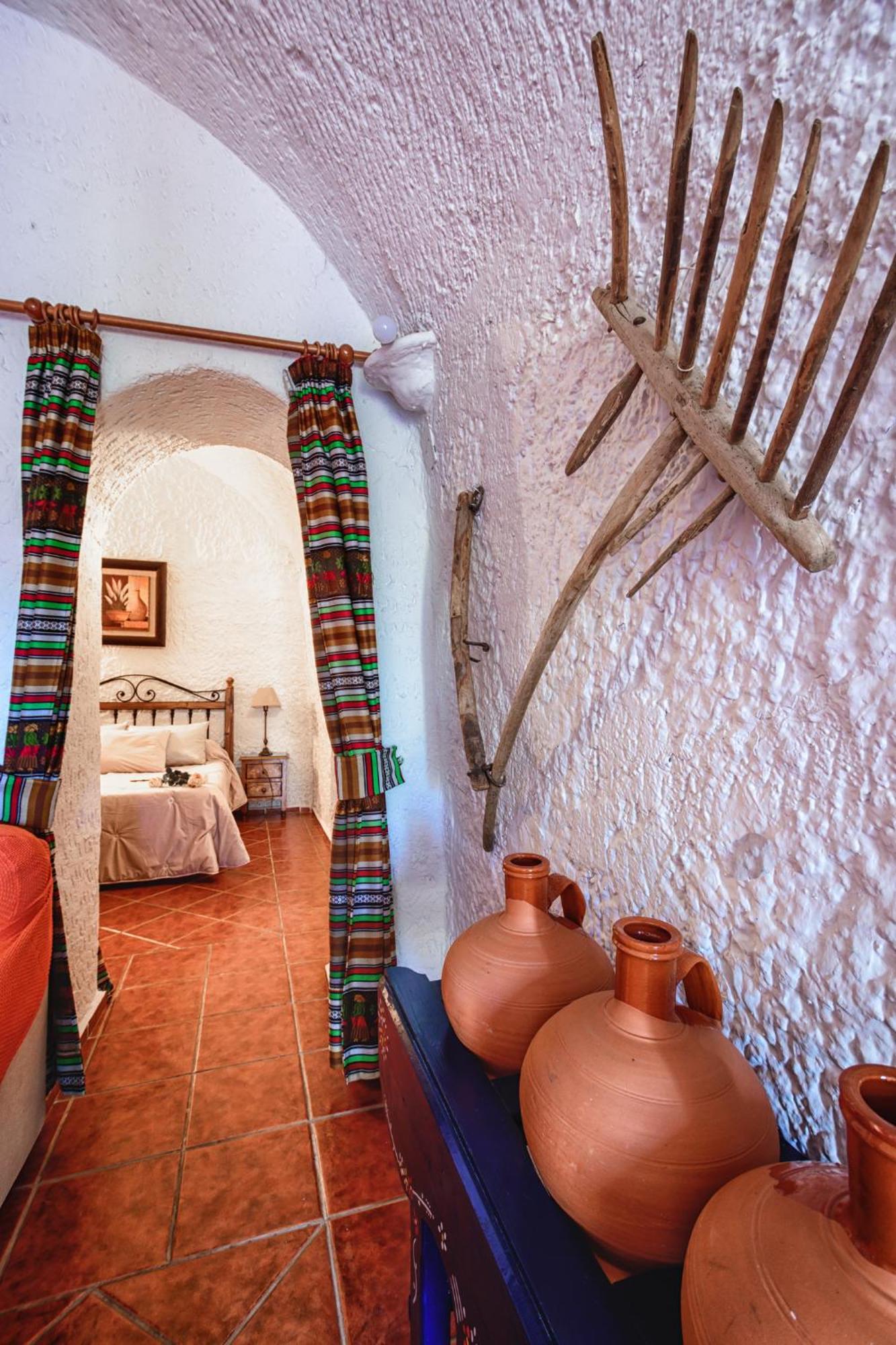 Cuevas Pedro Antonio De Alarcon Apartment Guadix Exterior foto