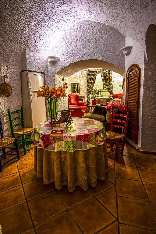 Cuevas Pedro Antonio De Alarcon Apartment Guadix Exterior foto